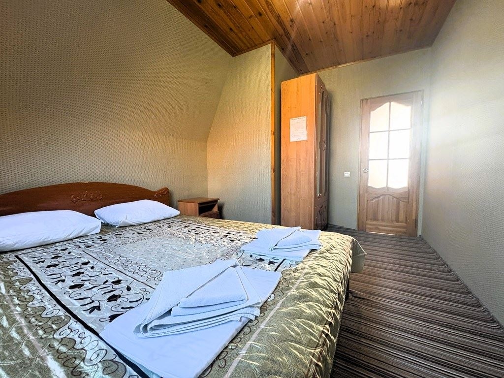 rooms-2-room-accomodation