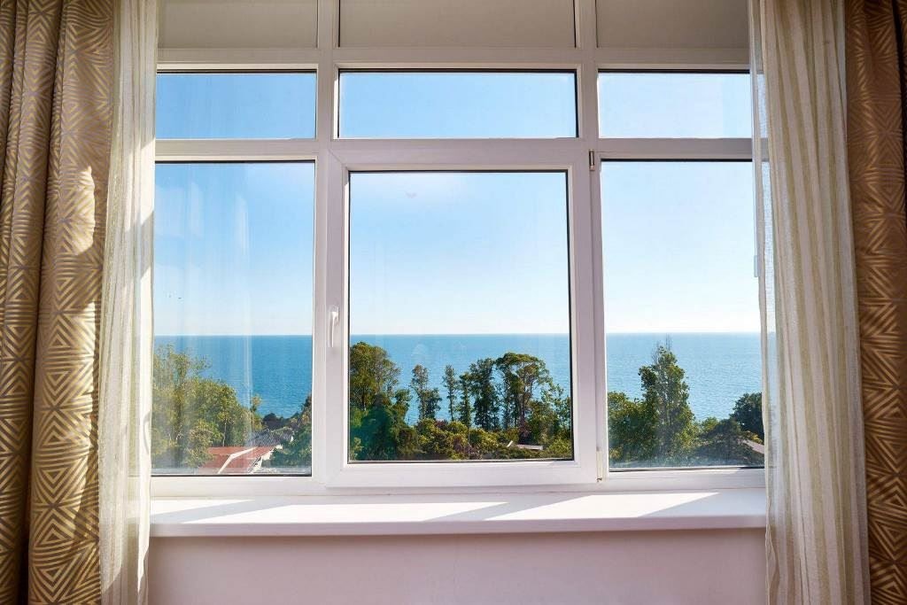 rooms-triple-balcony