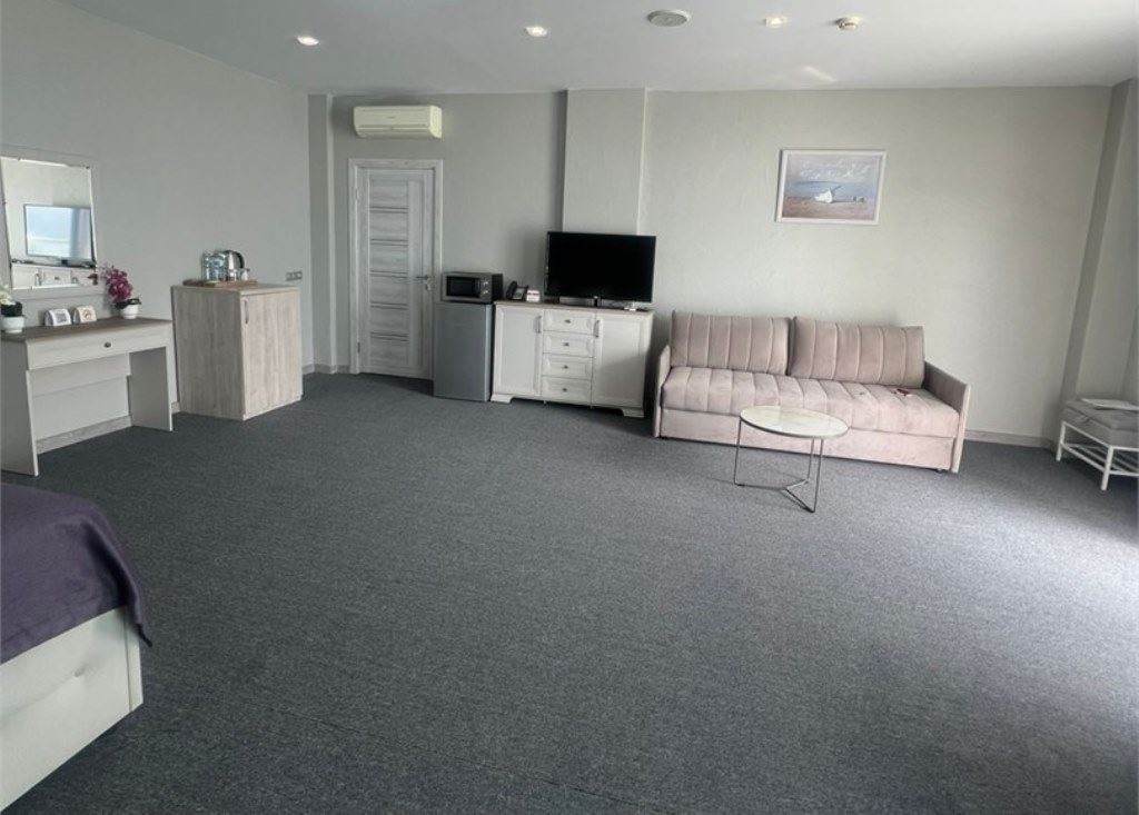 rooms-studio-morskaya