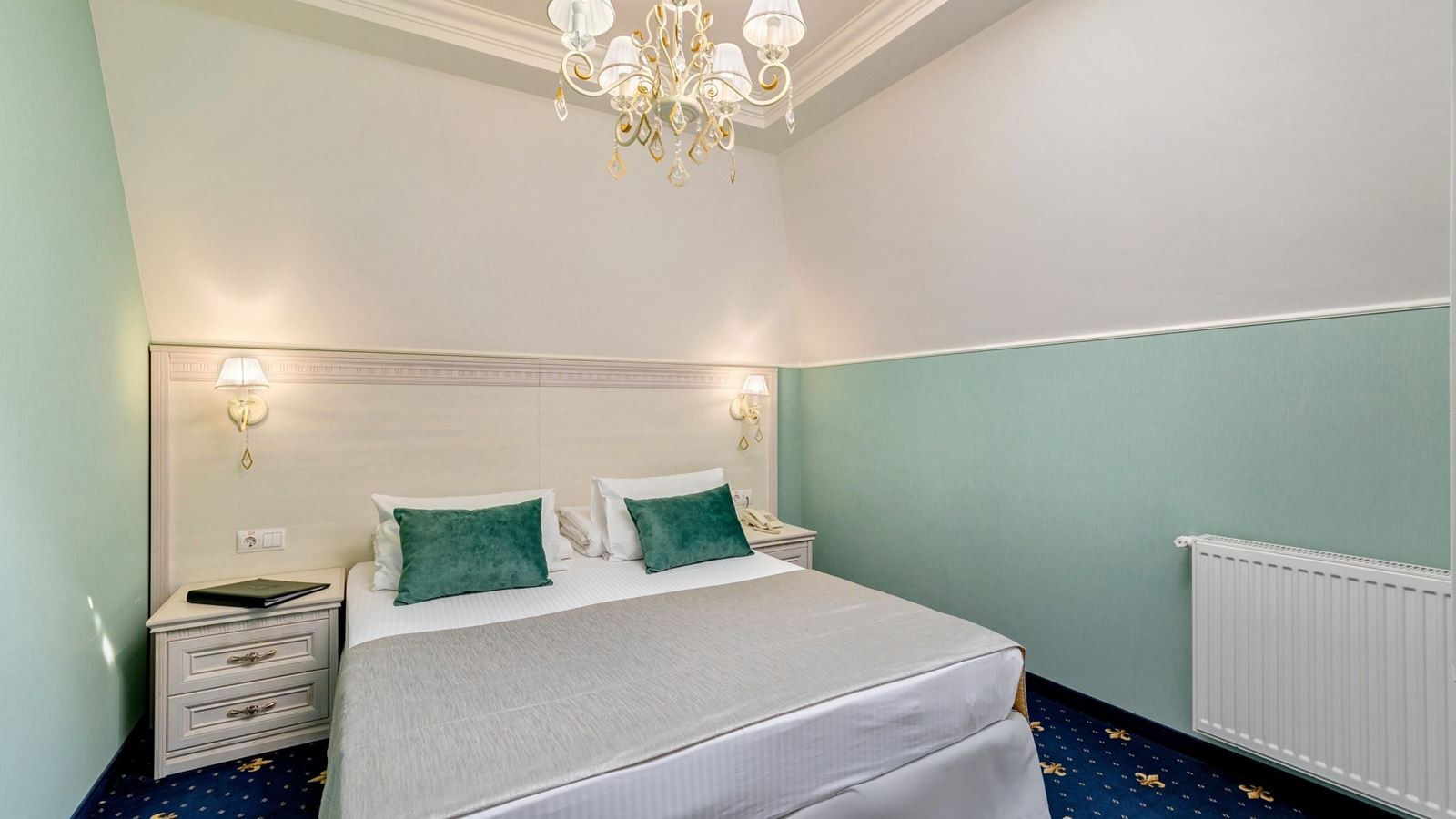 rooms-family-without-a-balcony