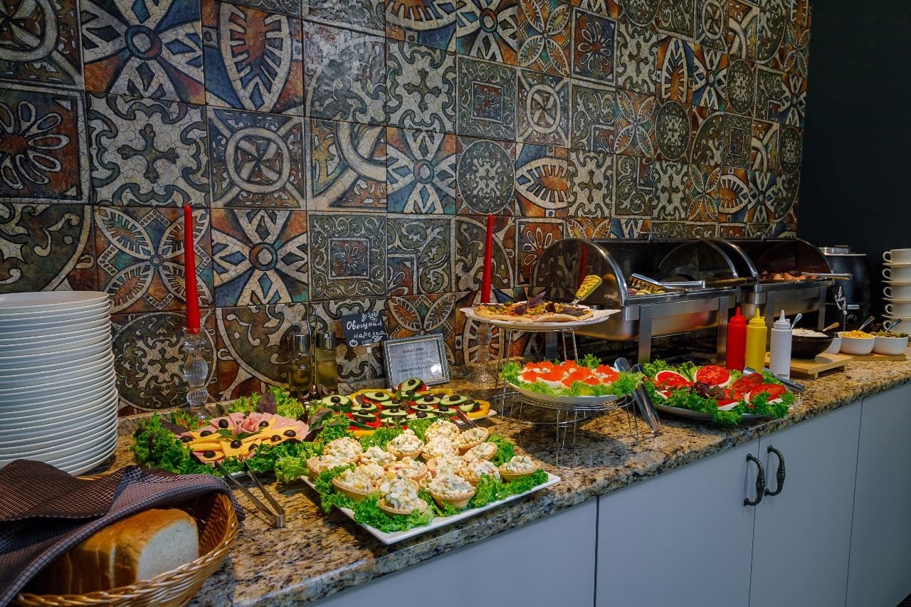 restaurants-restaurant