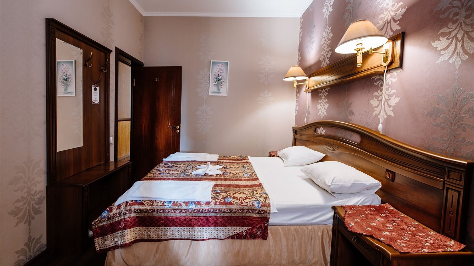 rooms-стандартный-двухместный-номер-без-балкона