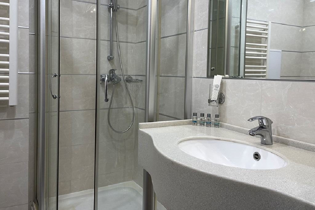 rooms-номер-стандарт-гостиница-бумеранг