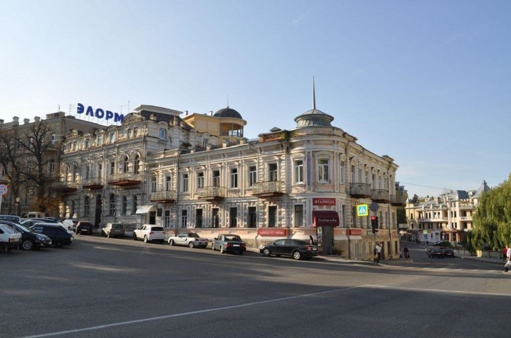 general-main-building