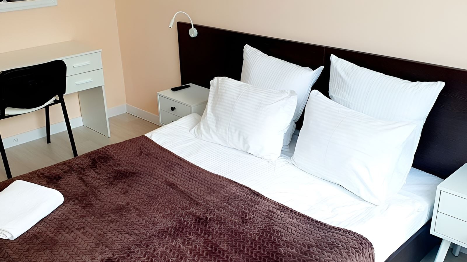 rooms-2room-suite-block-6