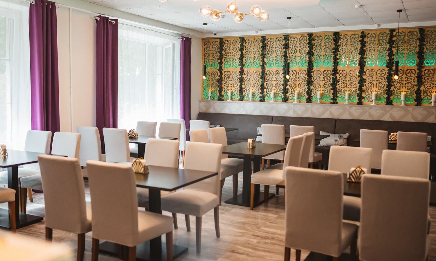 restaurants-restaurant