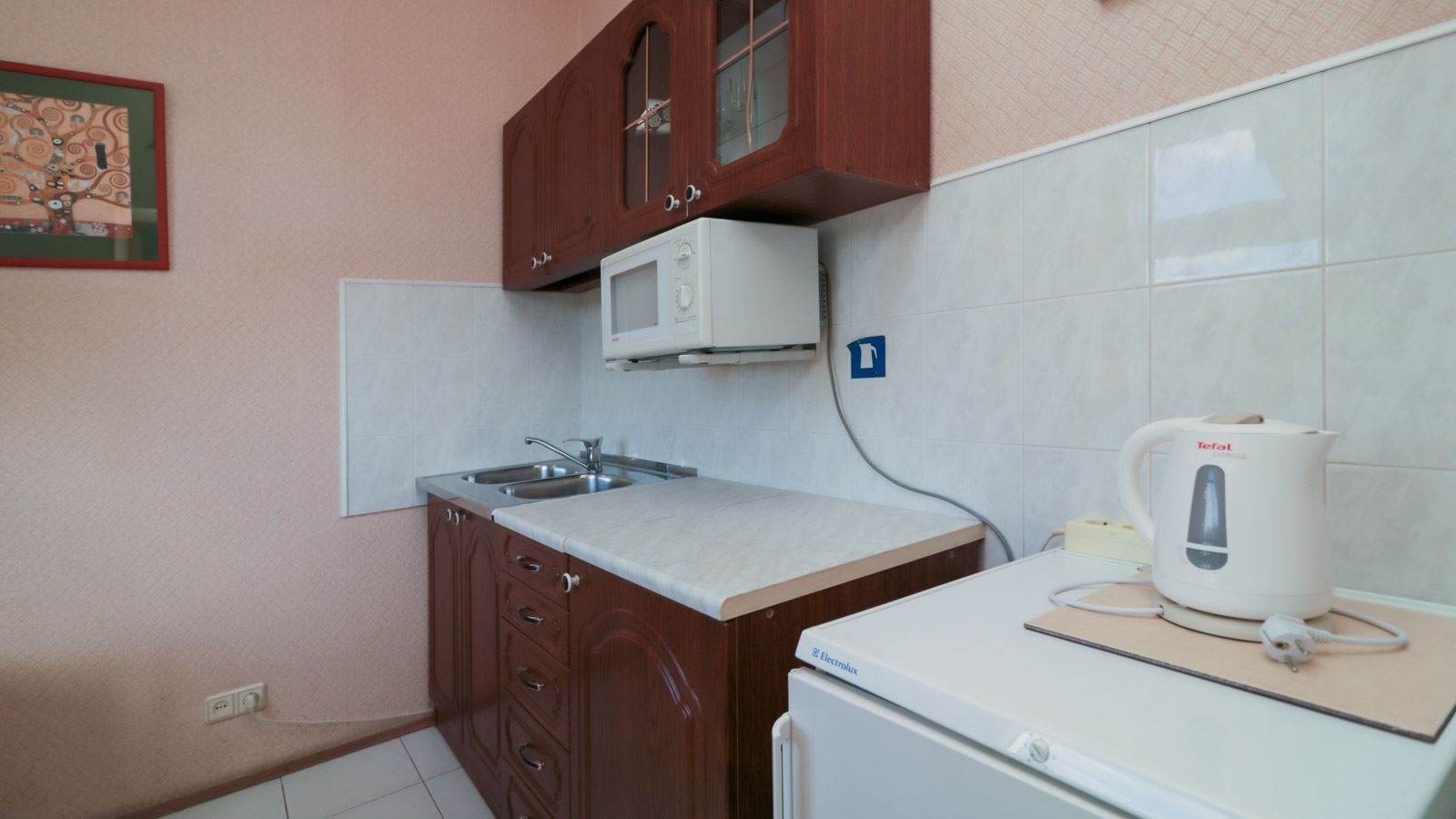 rooms-2bed-2room-junior-suite-with-kitchenette