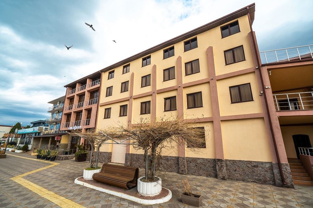 general-main-building