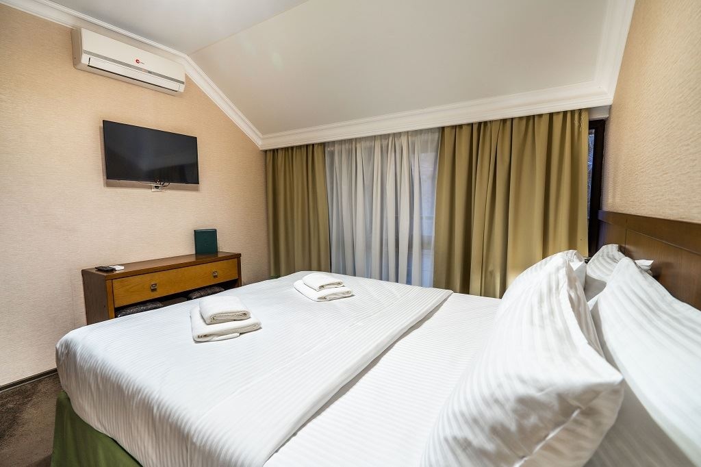 rooms-standart-with-balcony