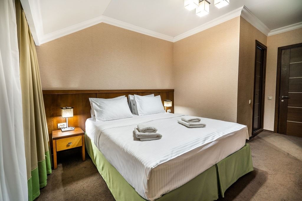 rooms-standart-with-balcony