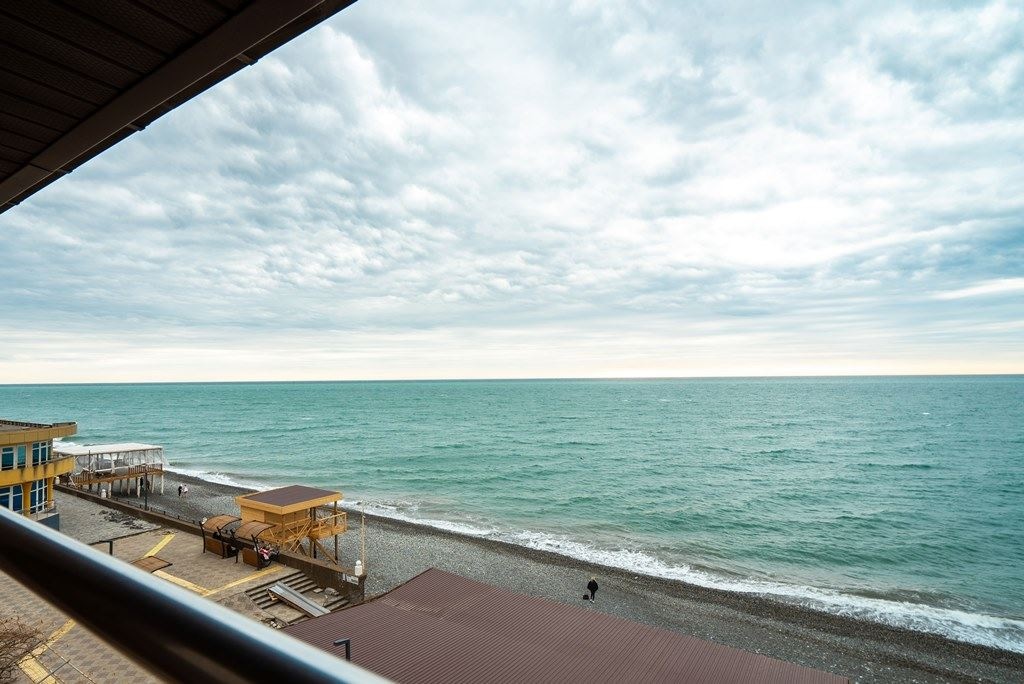 rooms-standart-with-balcony-and-sea-weiu