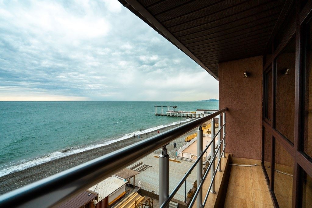 rooms-standart-with-balcony-and-sea-weiu