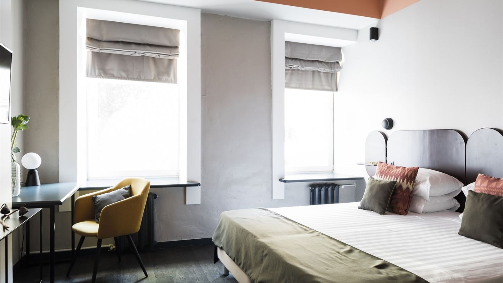 rooms-2-bed-deluxe-room