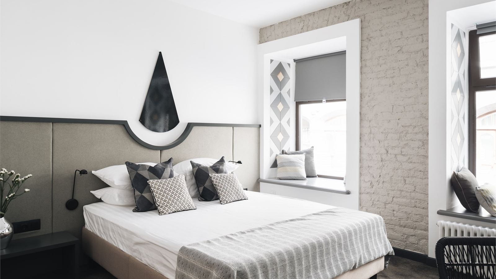 rooms-2-bed-deluxe-room