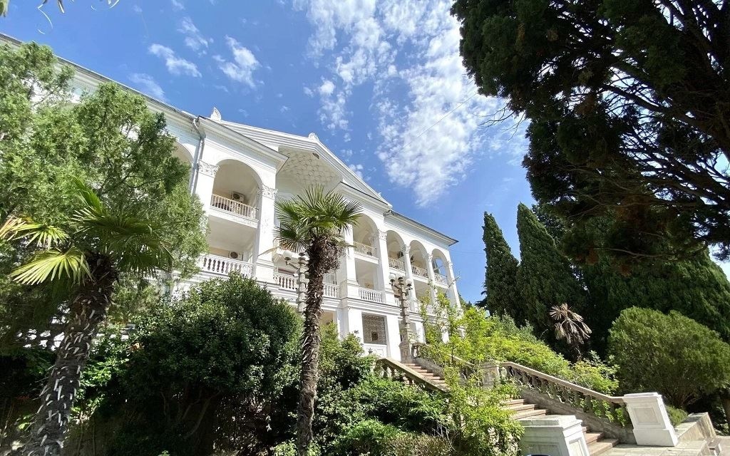 general-main-building