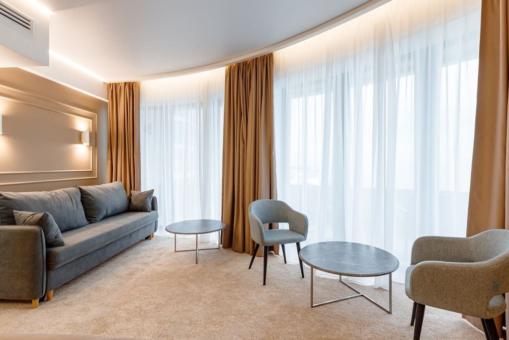 rooms-sinjor-with-balcony