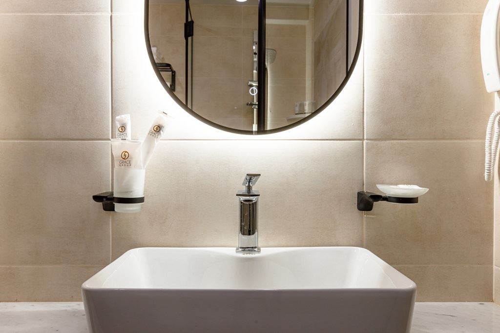 rooms-sinor-with-balcony-with-sea