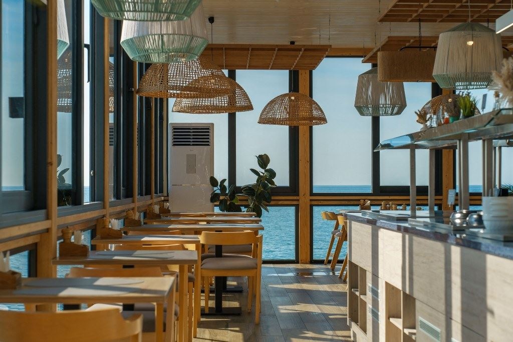 restaurants-restaurant