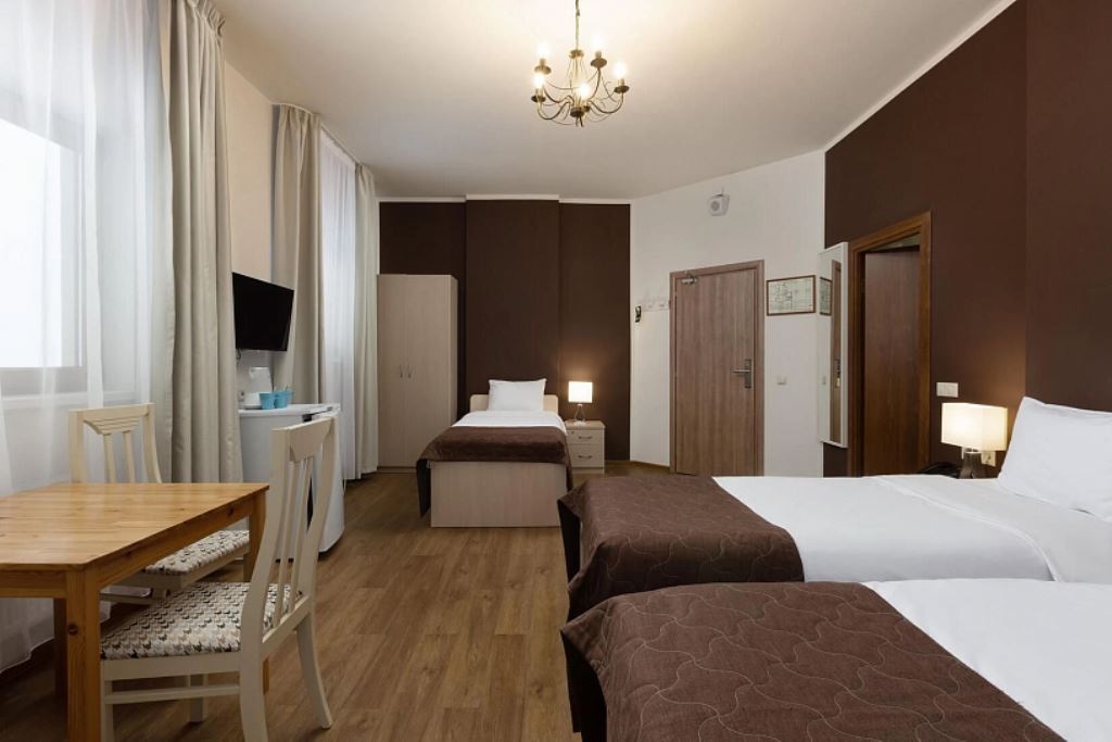 rooms-standart-triple-balcony-twindbl