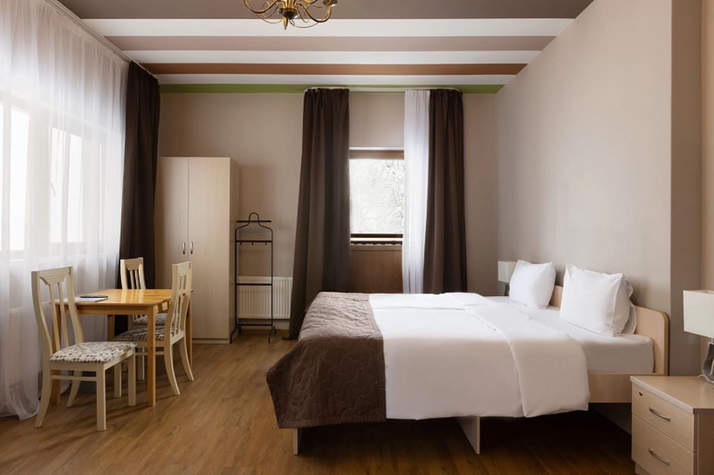 rooms-superior-balcony-twindbl