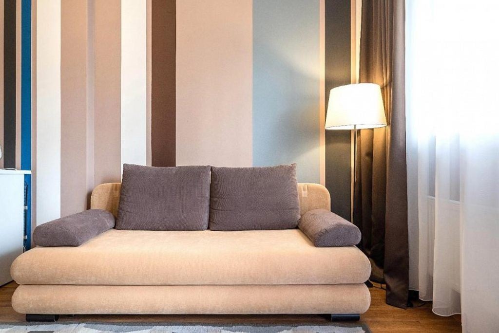 rooms-family-suite-balcony-ground-dbl