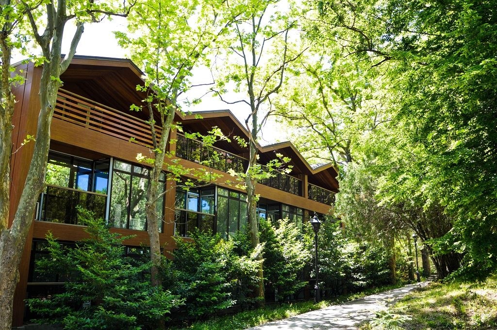 general-main-building