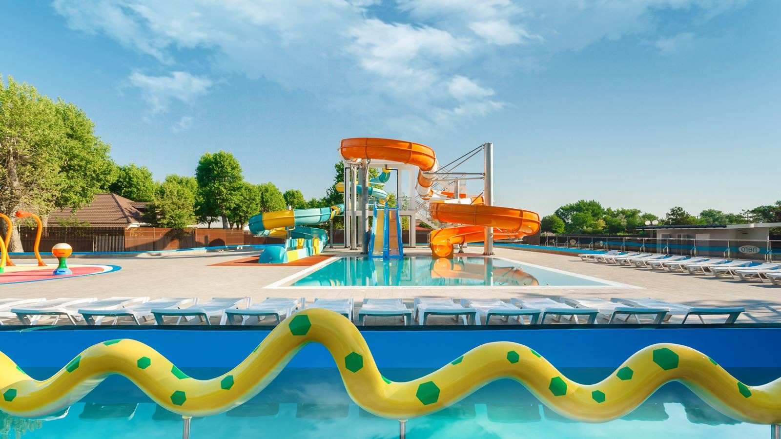 water-park-water-park