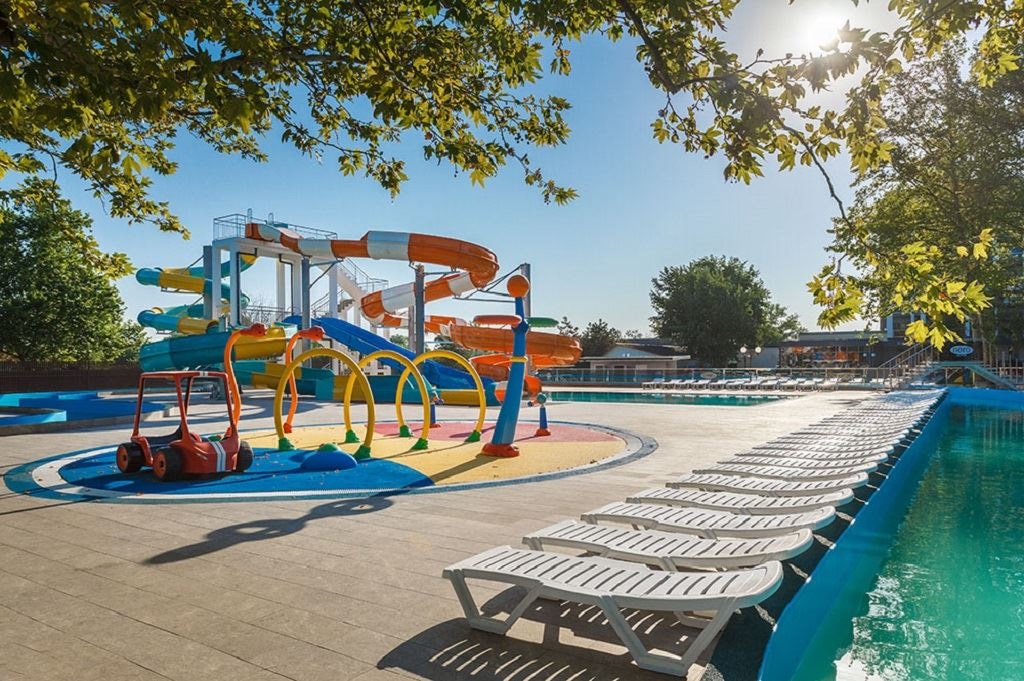 water-park-water-park