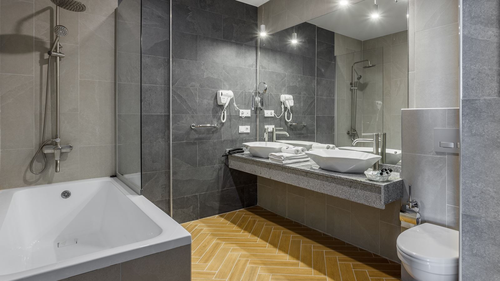 rooms-2х-местный-люкс-премьер