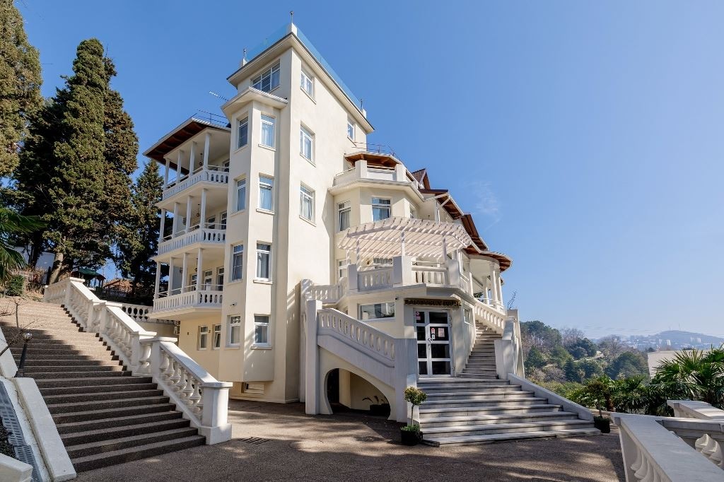 general-main-building