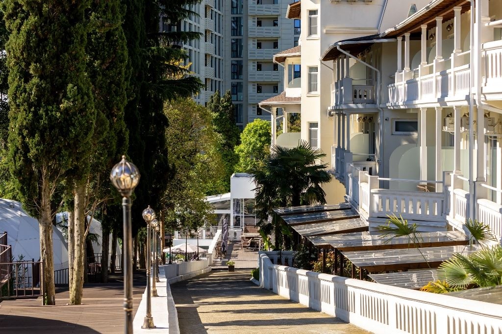 general-main-building