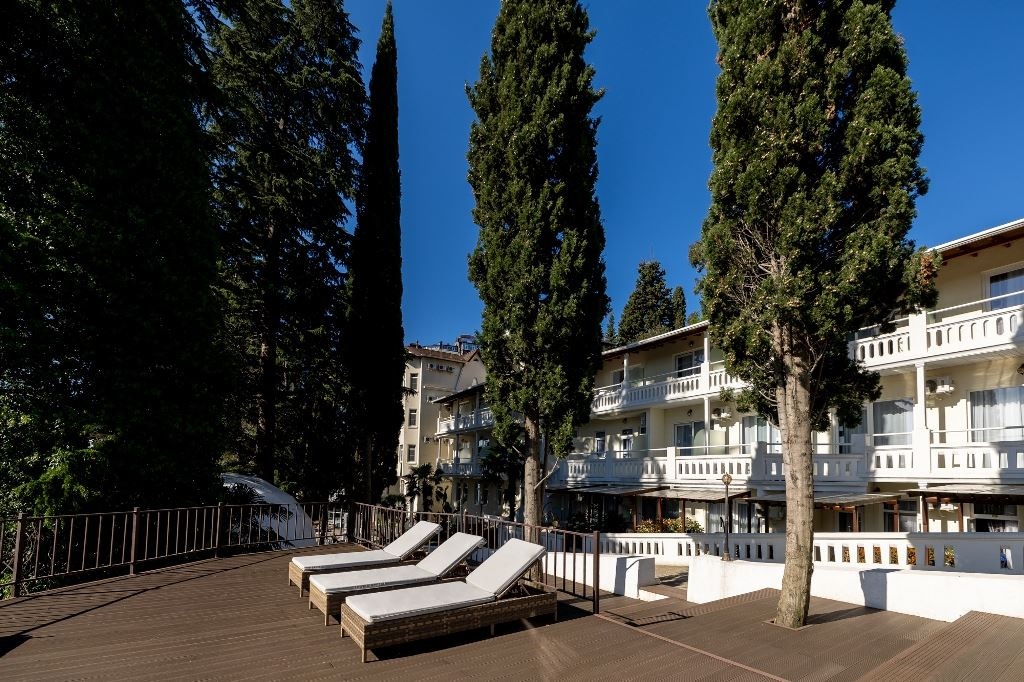 general-main-building