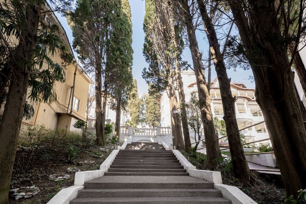 general-main-building