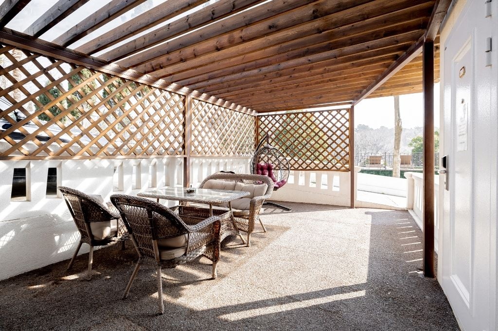 rooms-apartament-terrasa