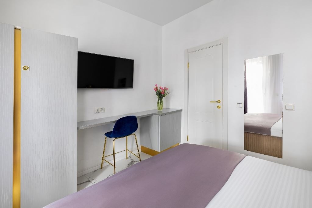 rooms-standart-balcony-terrace