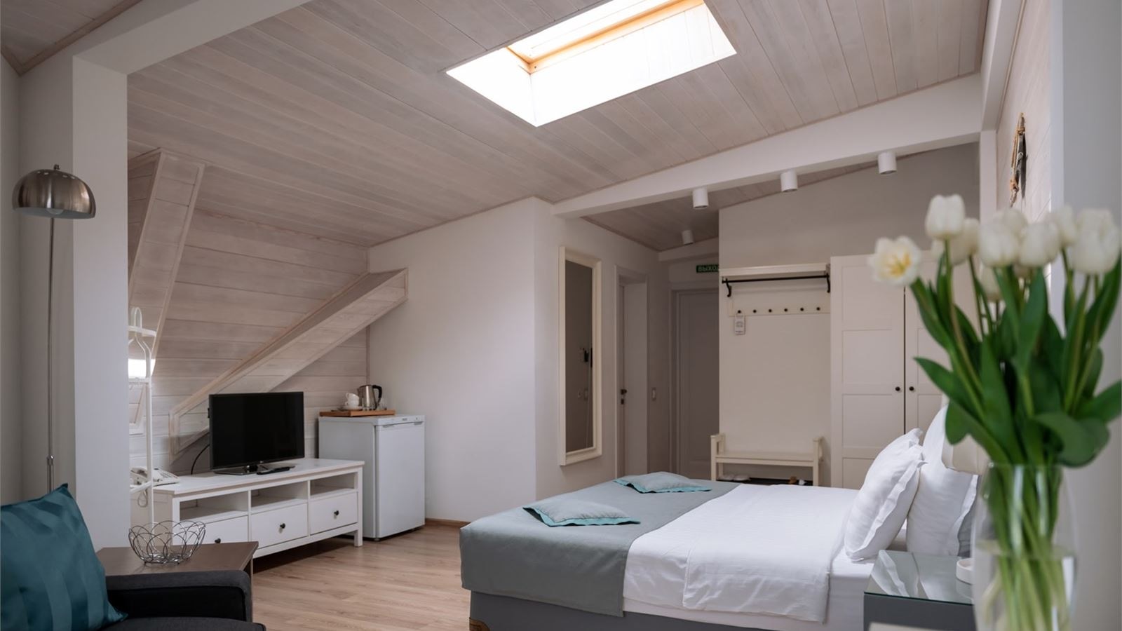 rooms-стандарт-двухместный-первой-категории-mountain-view