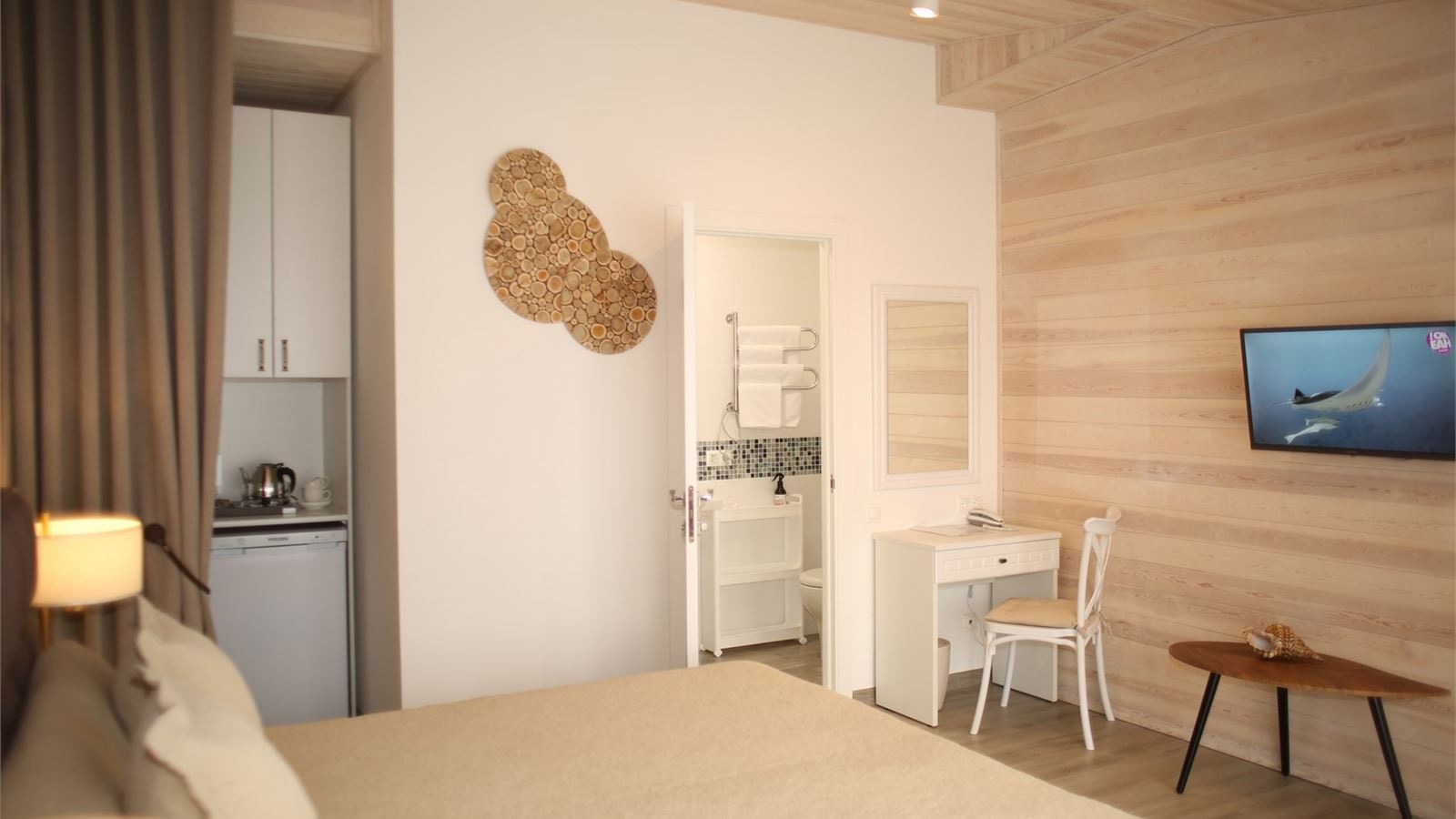 rooms-стандарт-двухместный-первой-категории-без-дополнительного-места-mountainland-view
