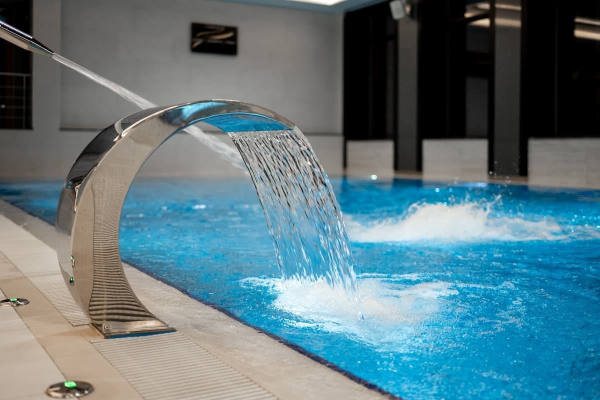 pools-indoor-pool
