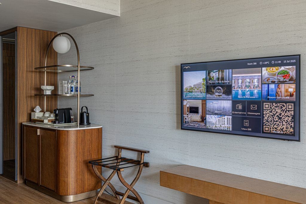 rooms-premium-with-pool