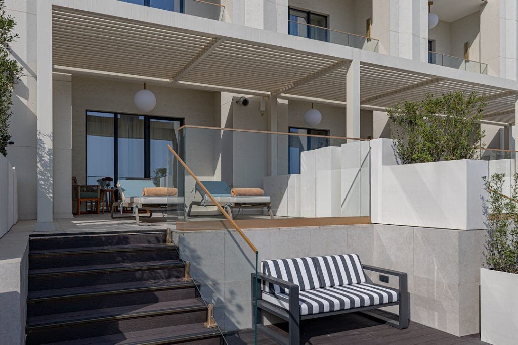 rooms-premium-terrace