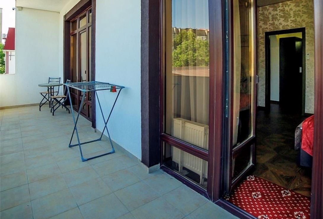 rooms-апартамент-с-террасой