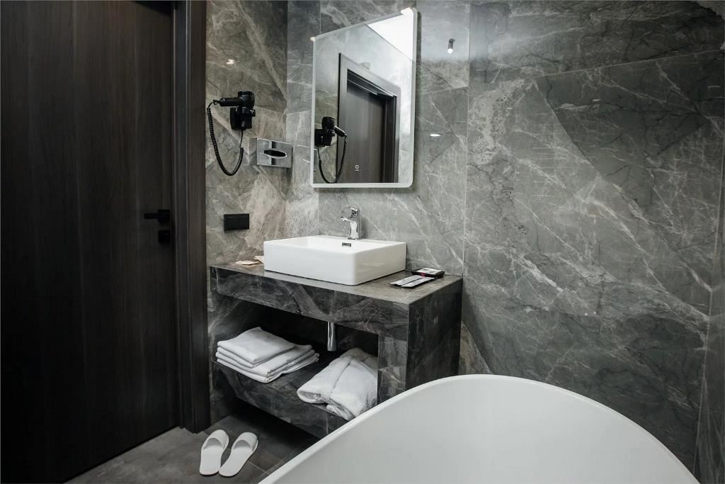 rooms-suite