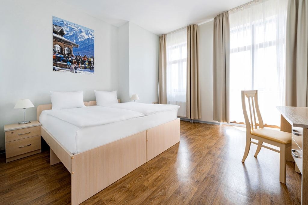 rooms-standart-balcony