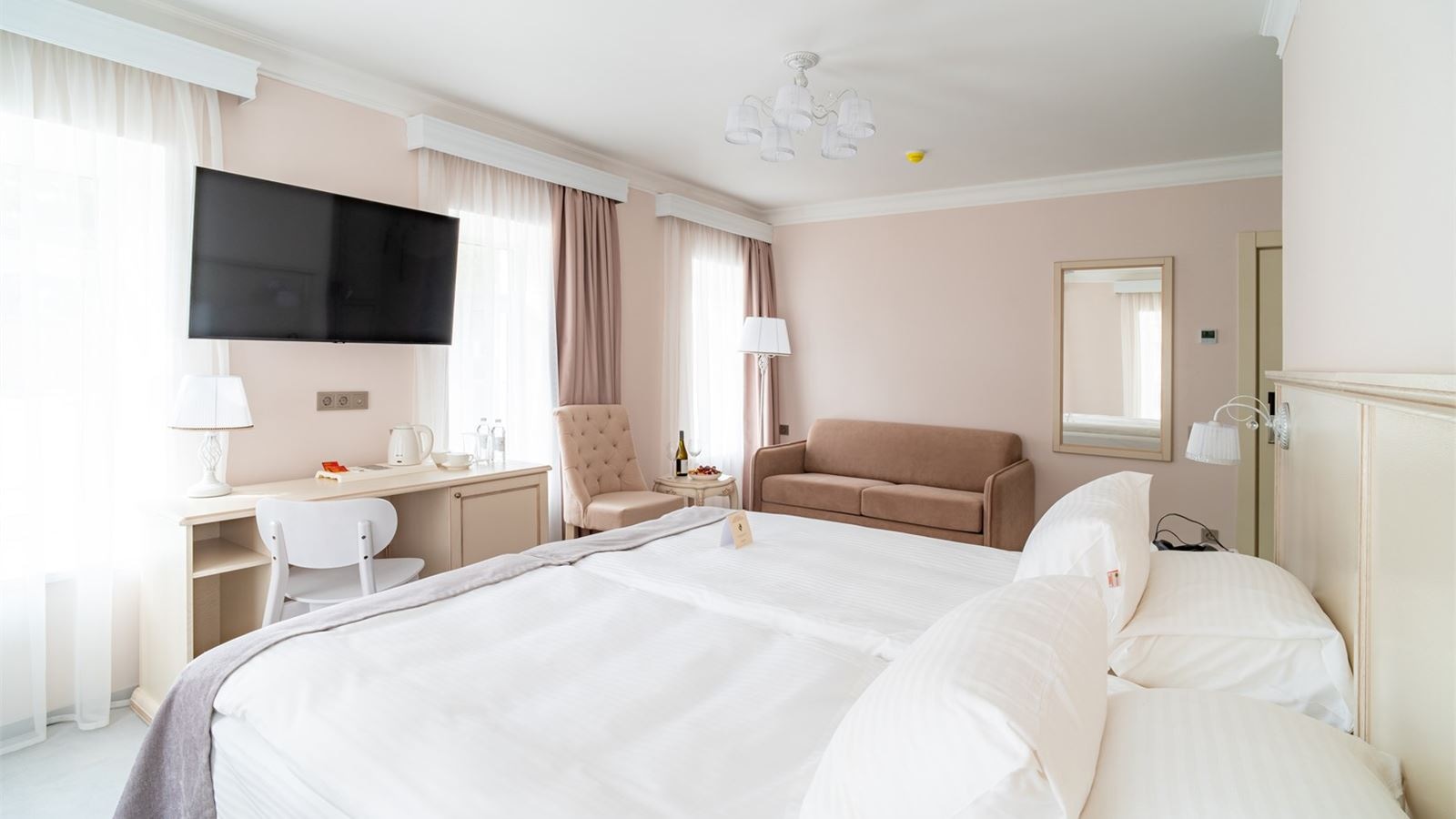 rooms-клубный-джуниор-сьют-домъ-купчихи-глинкиной-4