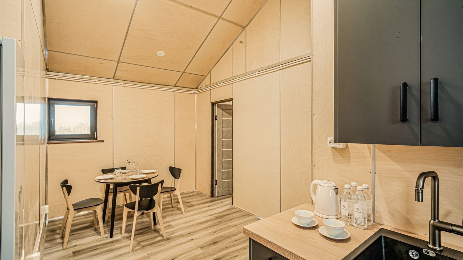 rooms-двухкомнатная-дача-с-bbq-терассой