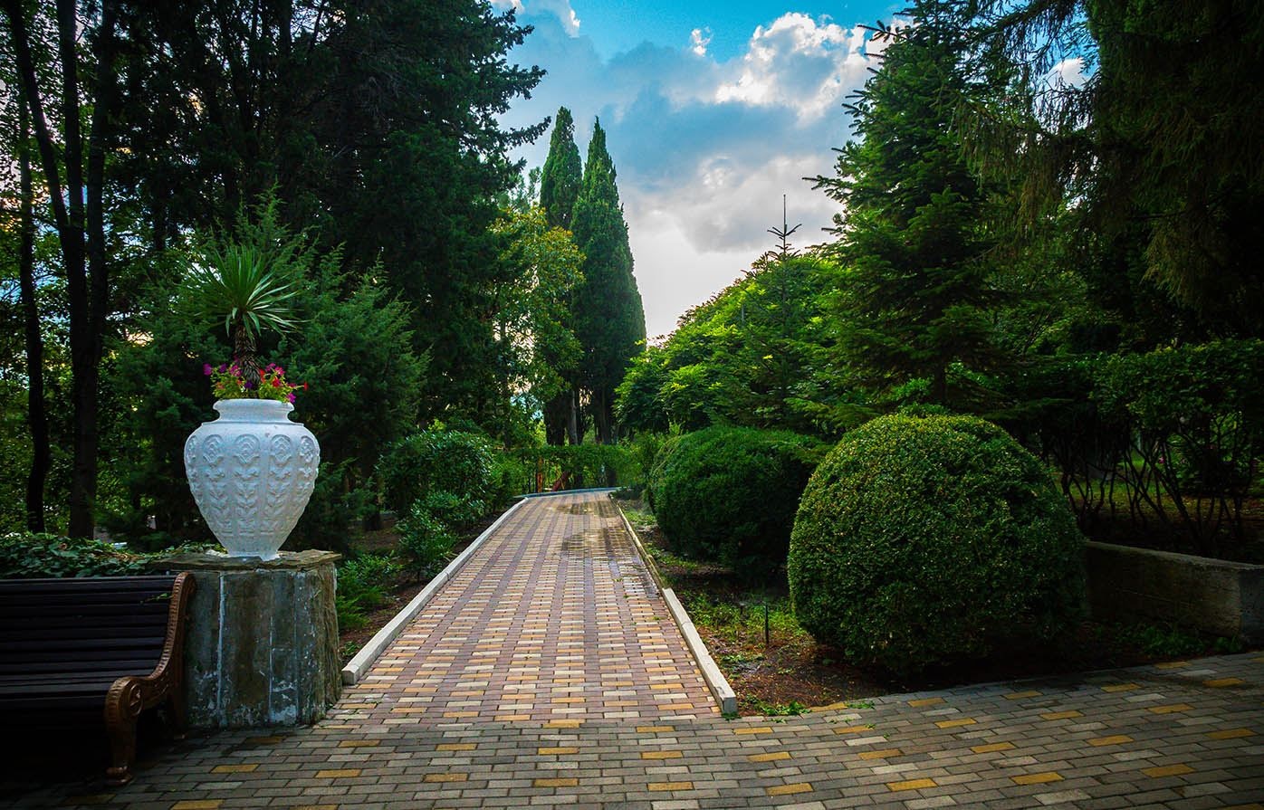 general-main-building