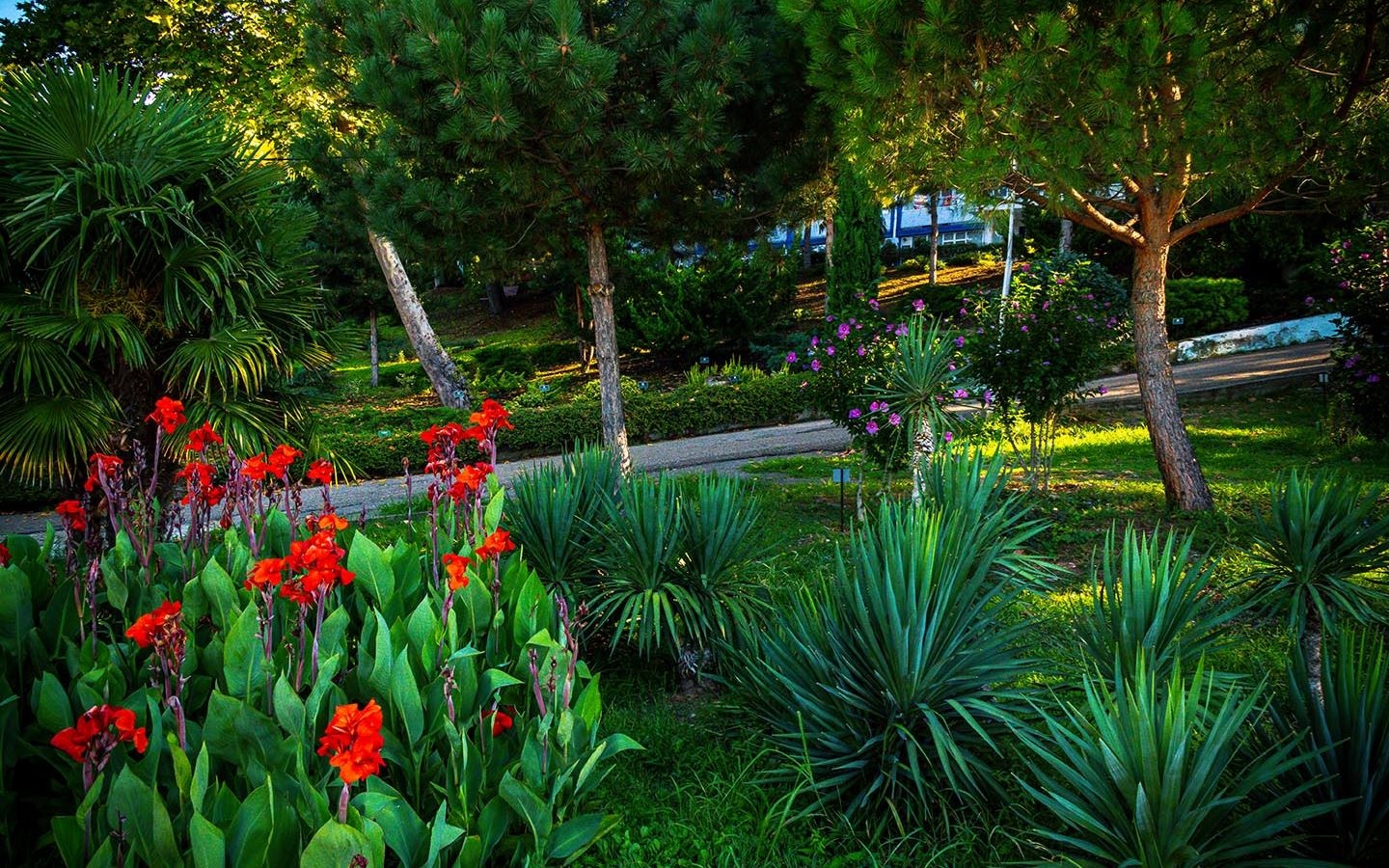 general-main-building