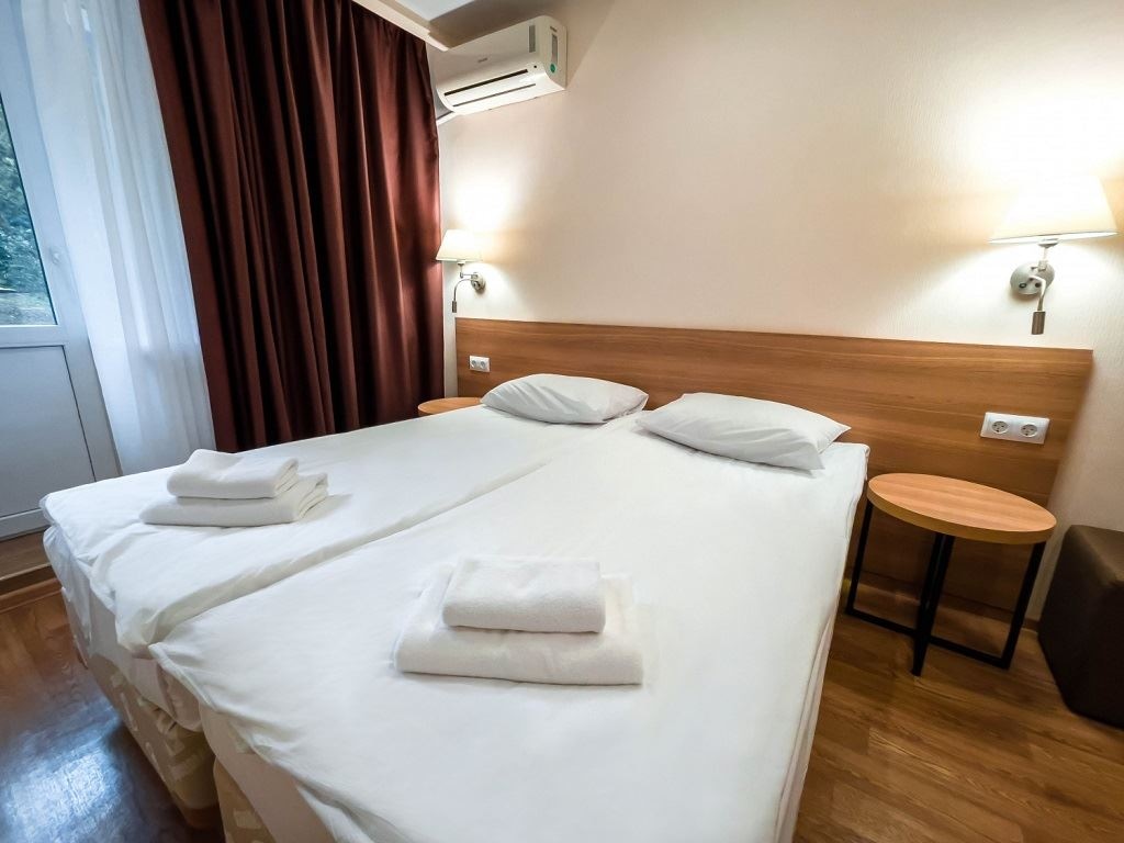 rooms-стандарт-с-видом-на-парк-1-и-3-корпус