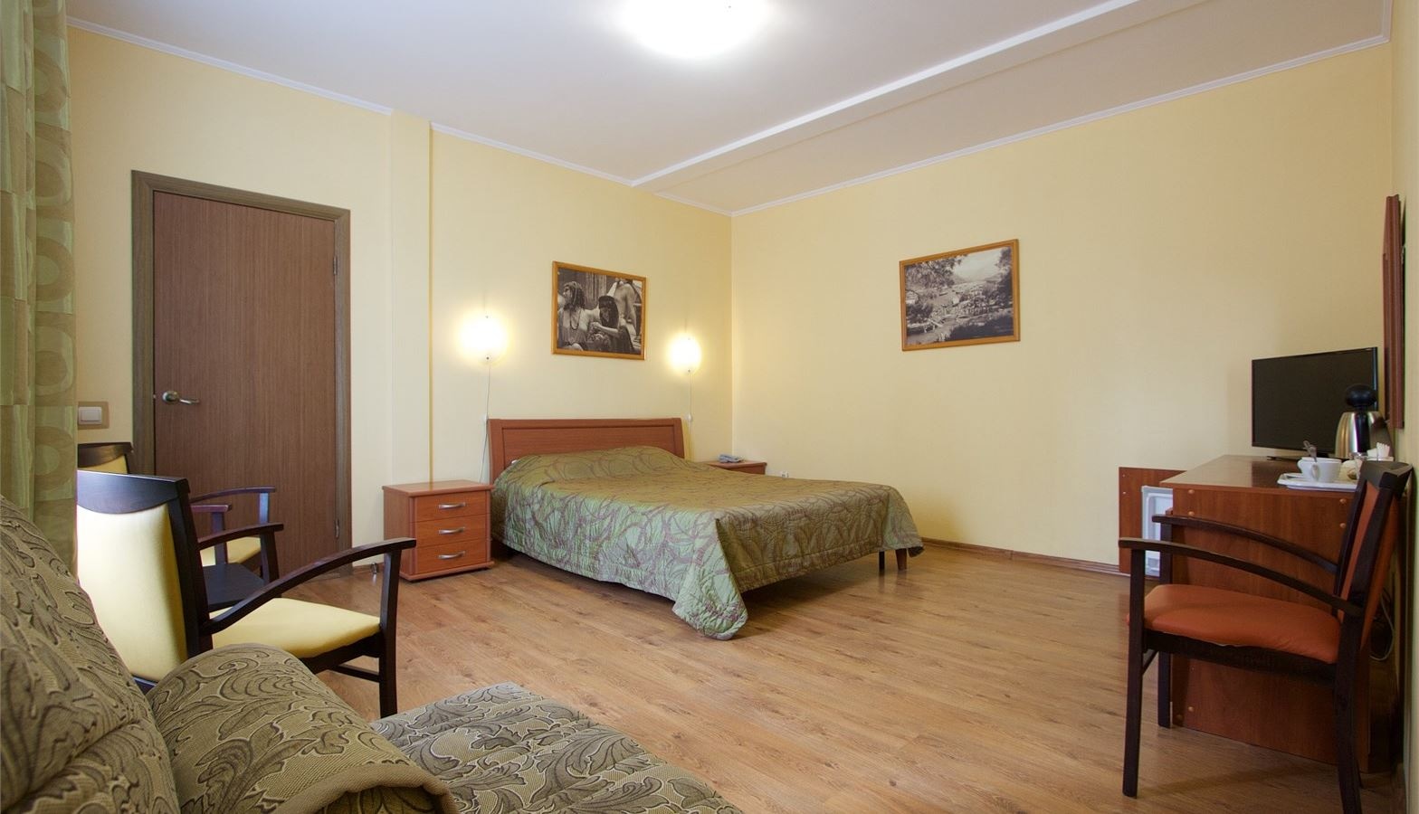 rooms-junior-suite