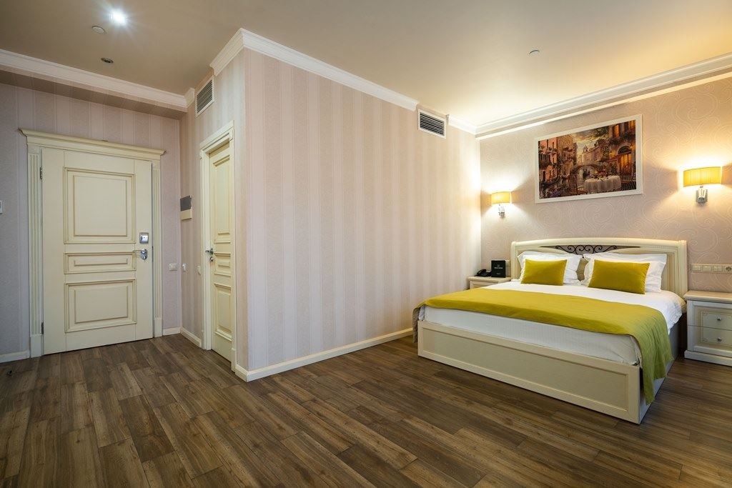 rooms-standart-with-balcony